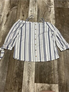 Striped Off-Shoulder Button Front Blouse in White & Blue